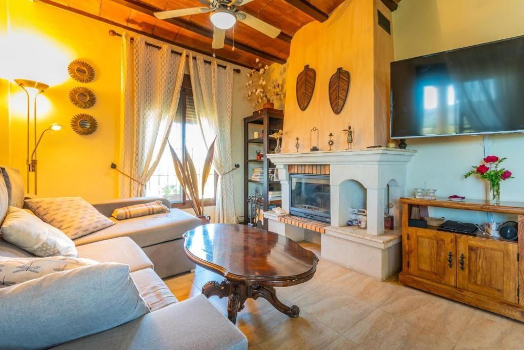 Preciosa Casa Rural A Un Paso Del Centro Villa Malaga Luaran gambar